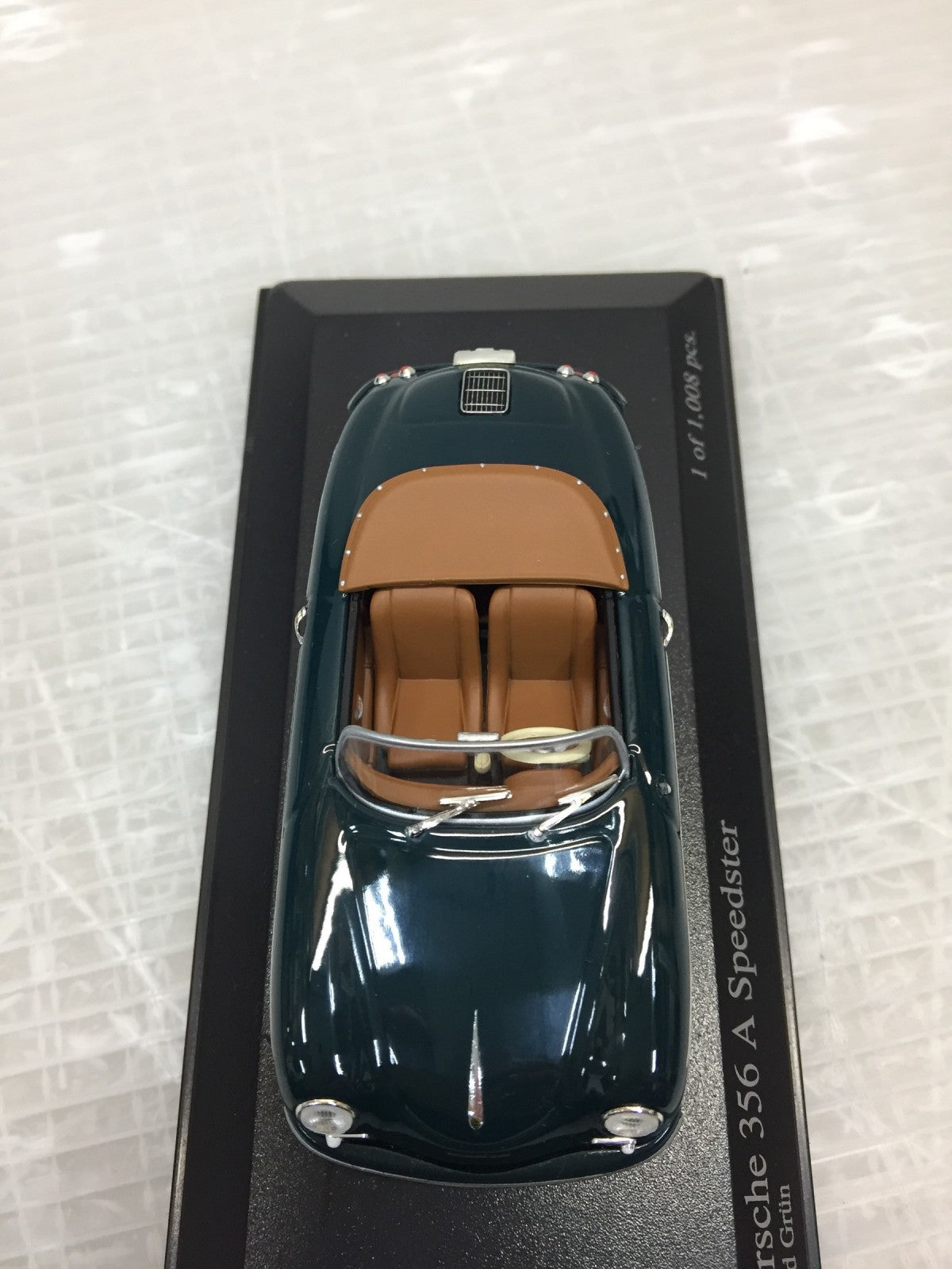 PMA 1/43 ポルシェ356A スピードスター 1956 スケールカー
