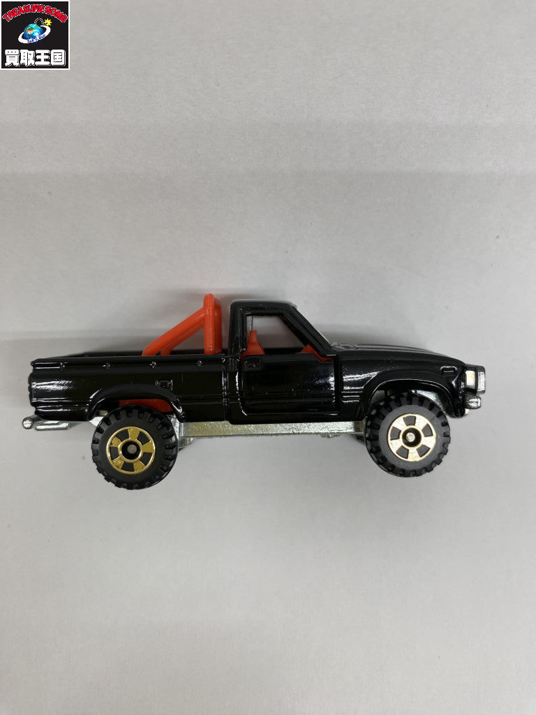 日本製 トヨタハイラックス 4WD ヨーロッパ輸出仕様 トミカ