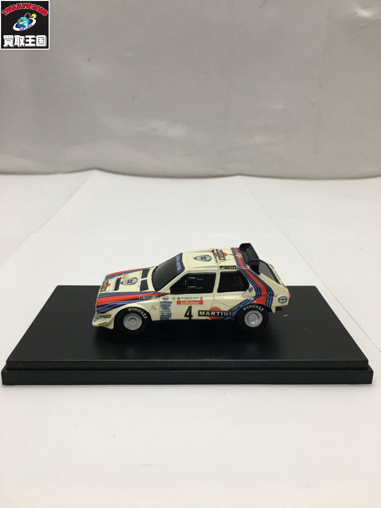 クアトロモデル ランチアデルタ S4 WRC スケールカー