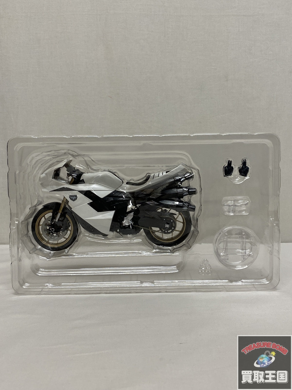 S.H.Figuarts 大量発生型相変異バッタオーグ搭乗用サイクロン号 フィギュア/グッズ