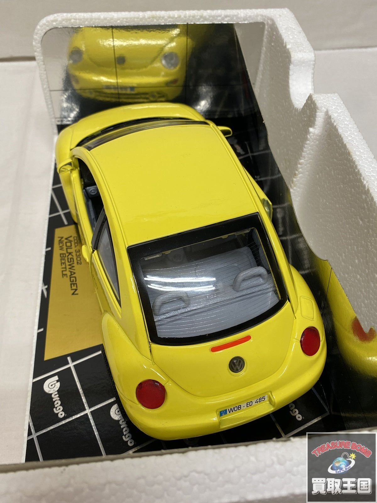 brago 1/18 VOLKSWAGEN NEW BEETLE 1998 スケールカー