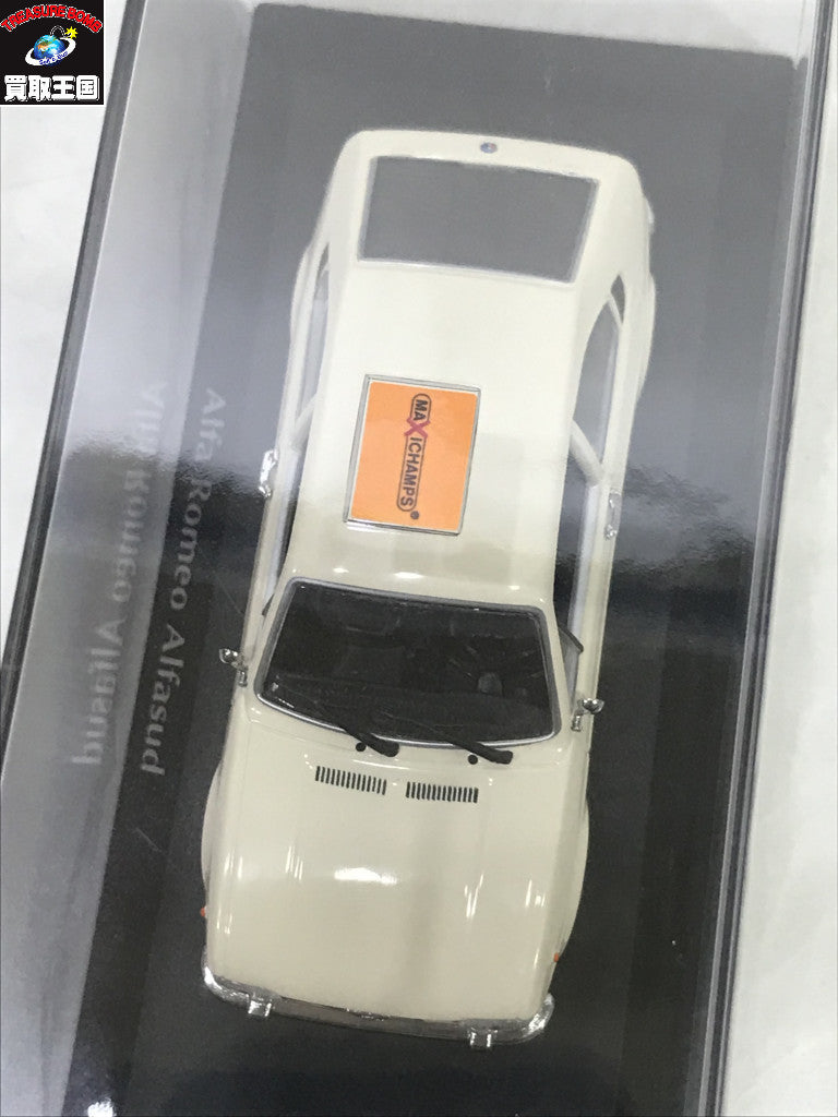 MAXICHAMPS Alfa Romeo 1972 スケールカー