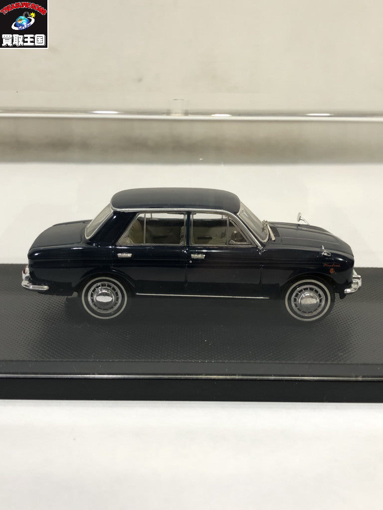 1/43 EBBRO NISSAN BLUEBIRD 410 1964 スケールカー