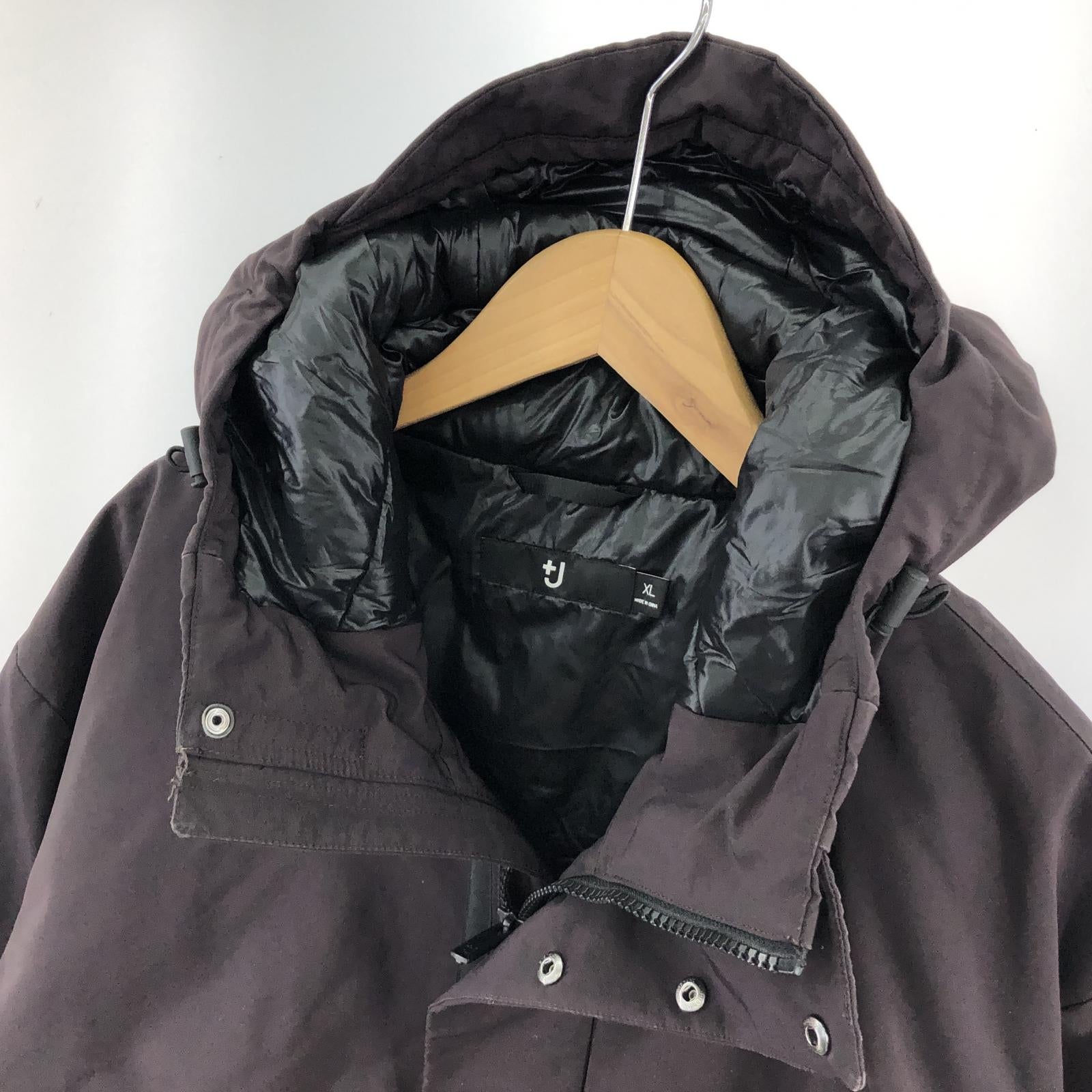 その他アウター UNIQLO +J ハイブリッドダウン 茶 (XL) ブラウン