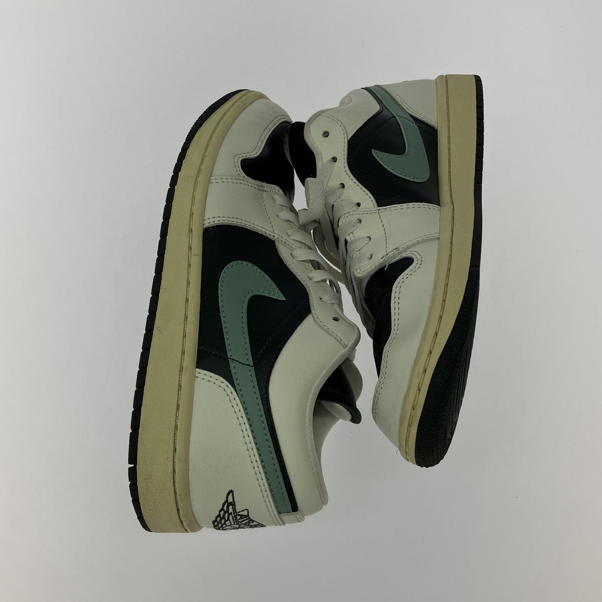 スニーカー AIR JORDAN1 LOW パンダ スニーカー 26cm (US8 UK7 1/2 EU42)