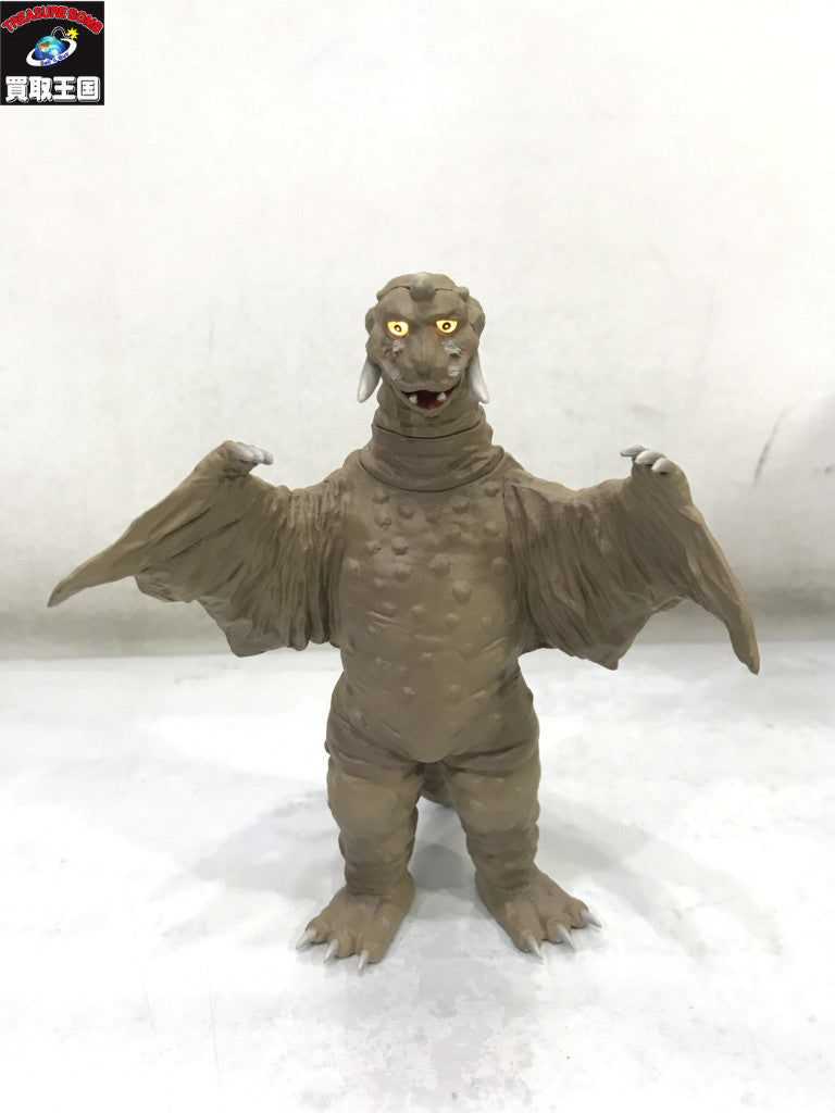 アルティメットルミナス 冷凍怪獣 ペギラ フィギュア/グッズ