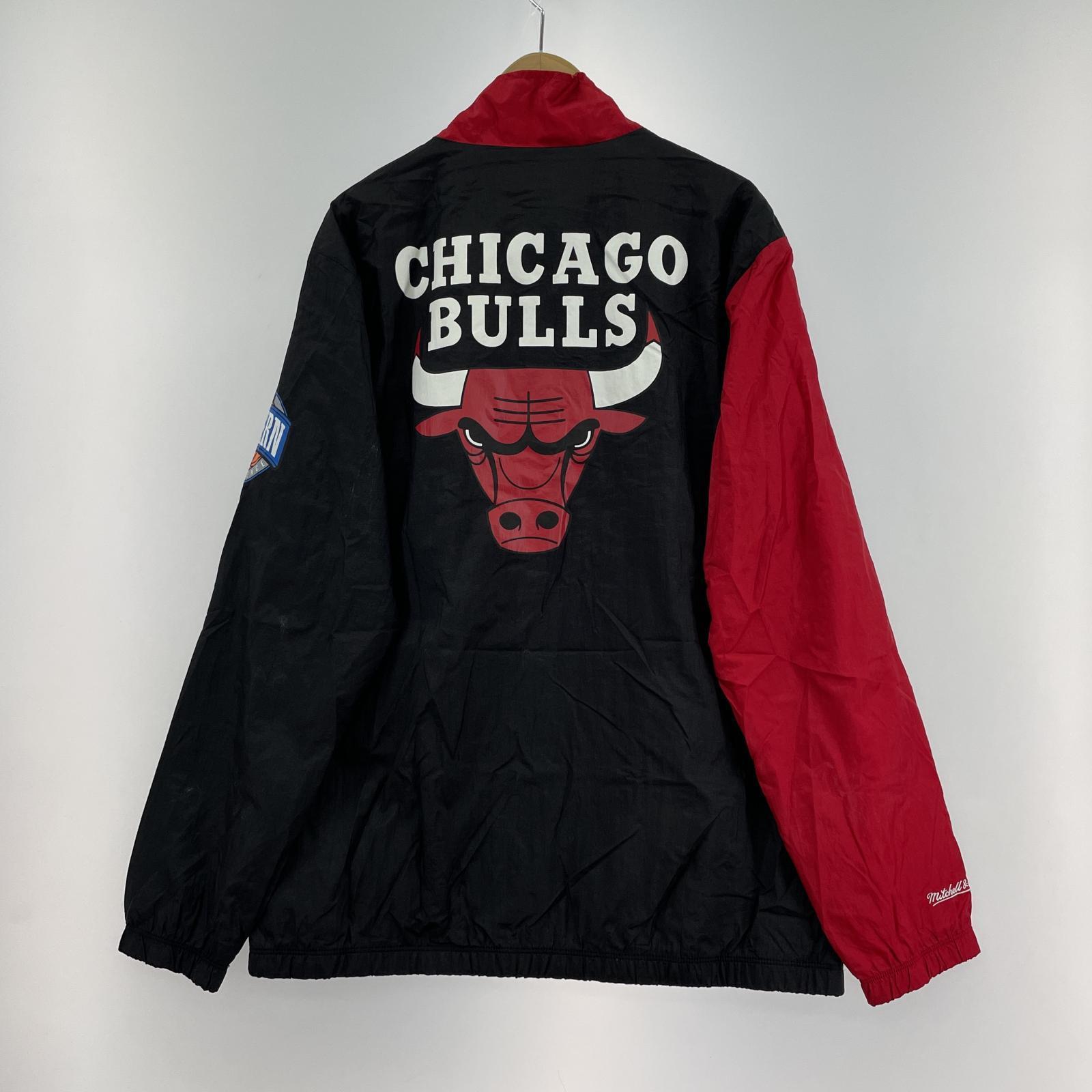 その他アウター mitchell&ness/シカゴブルズ/ナイロンジャケット/L L