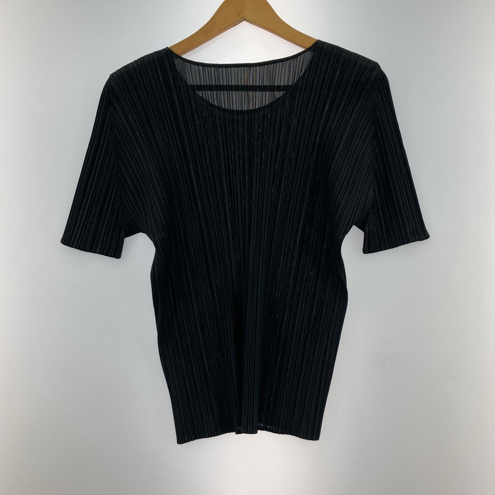 その他トップス PLEATS PLEASE S/Sプリーツブラウス ブラック