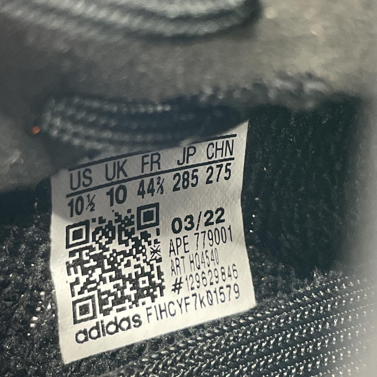 スニーカー adidas YEEZY Boost 350 V2 Onyx ブラック