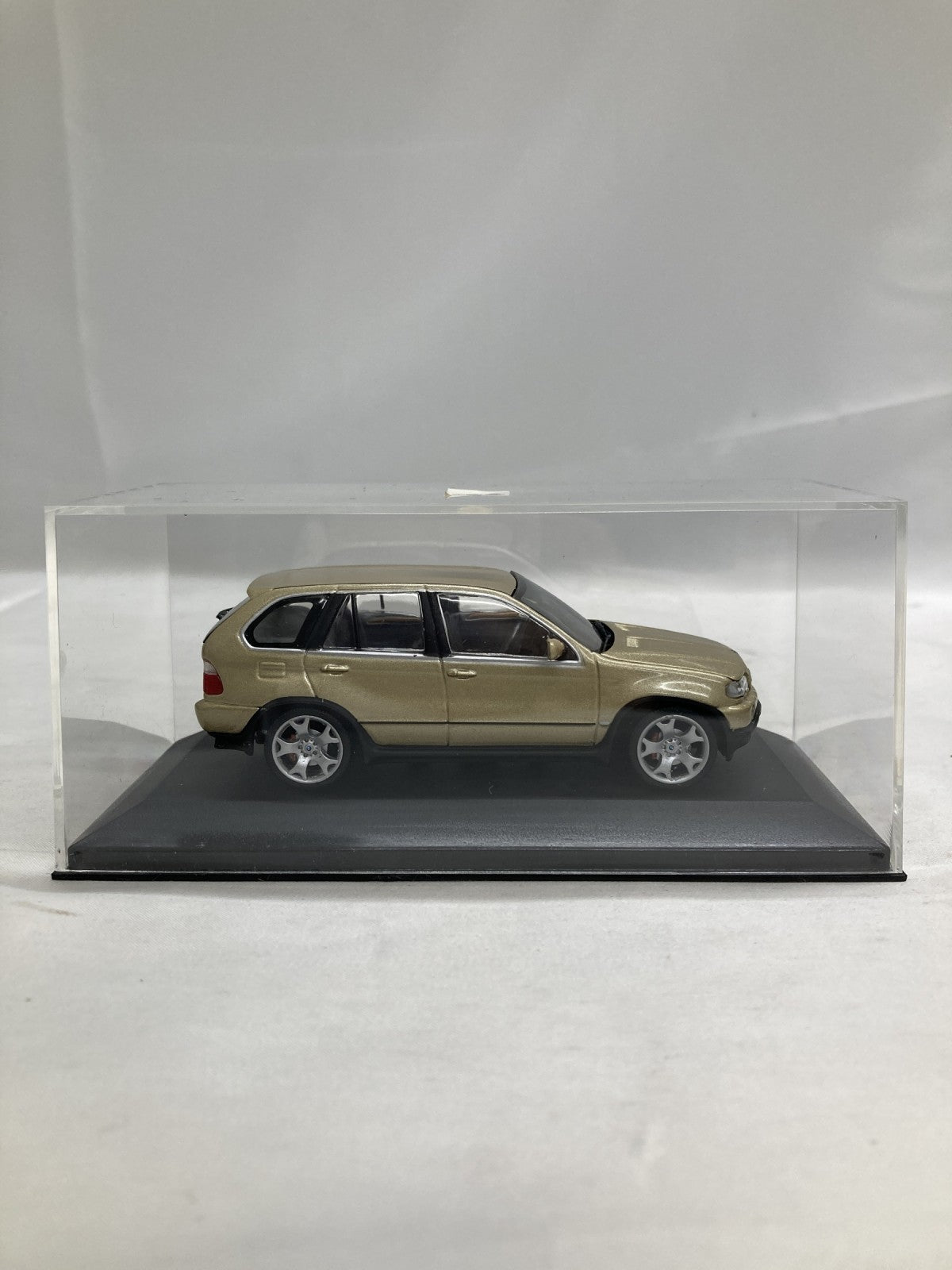 スケールカー