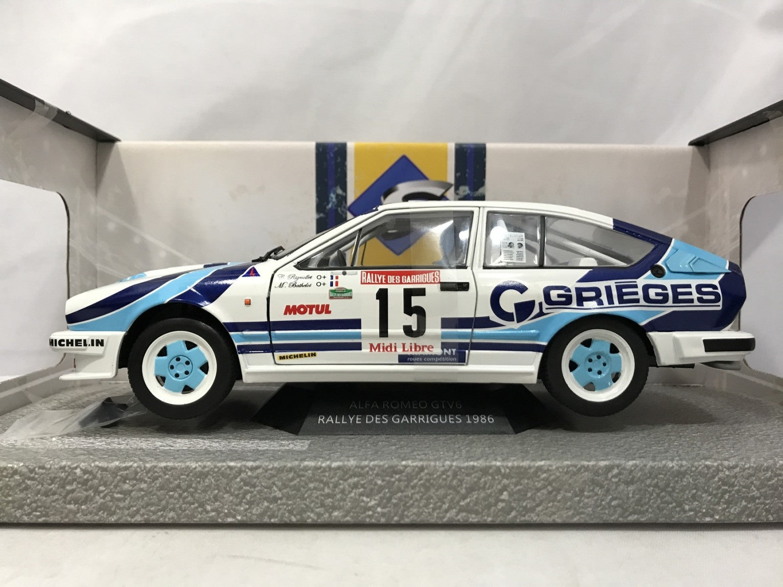 ソリド 1/18 アルファロメオ GTV6 ガリゲスラリー 1986 #15 スケールカー