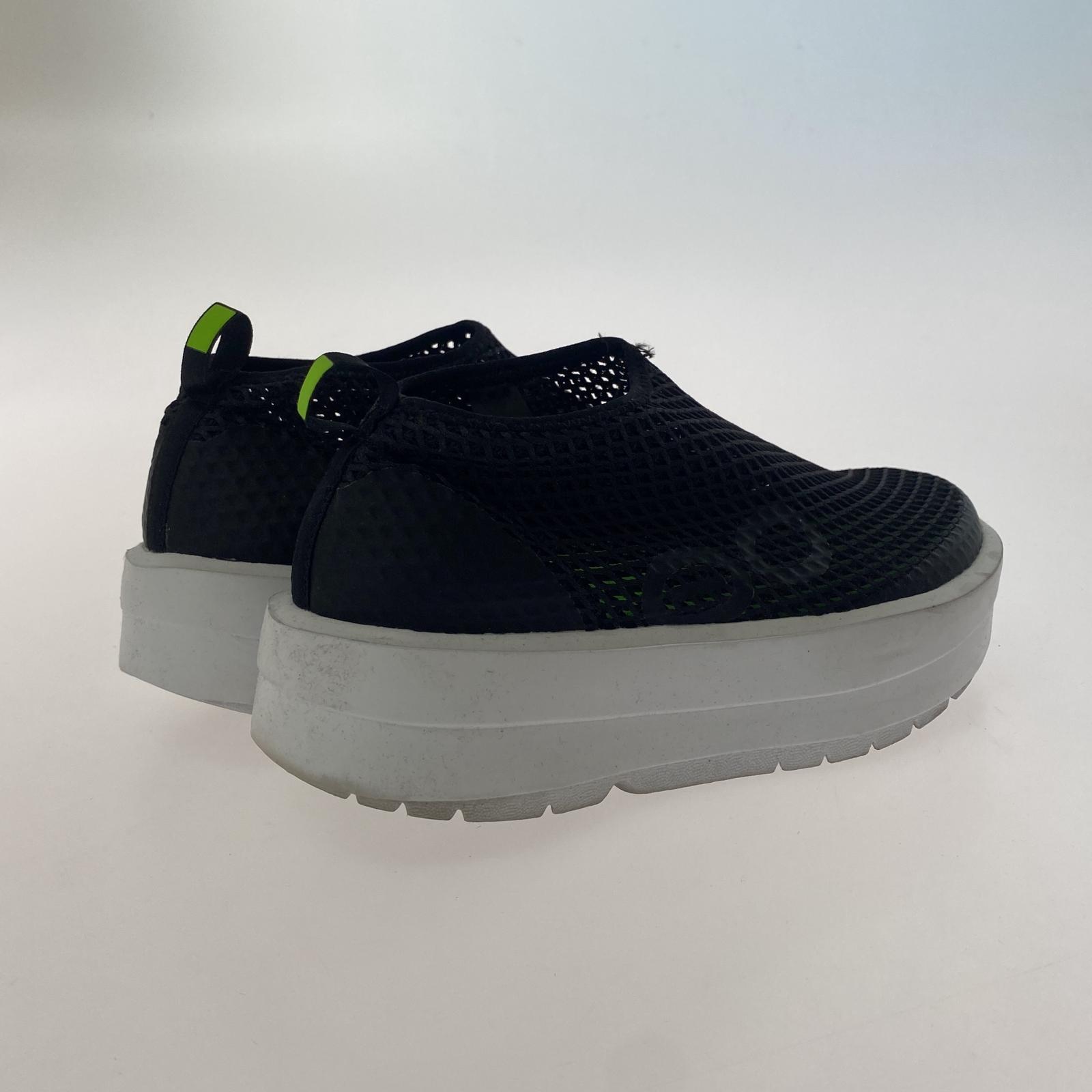 その他靴 OOFOS OOmega Chukka メッシュ リカバリーサンダル シューズ 37 黒 白 緑 23.5cm (US5 1/2 UK5 EU37)