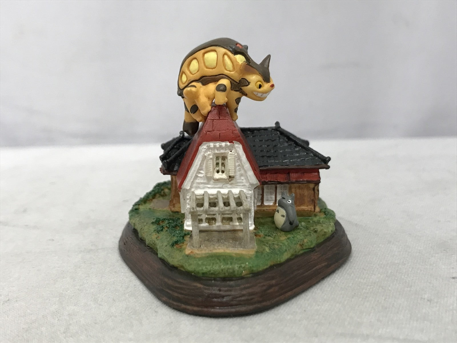 となりのトトロ サツキとメイの家 ミニ置物 フィギュア/グッズ