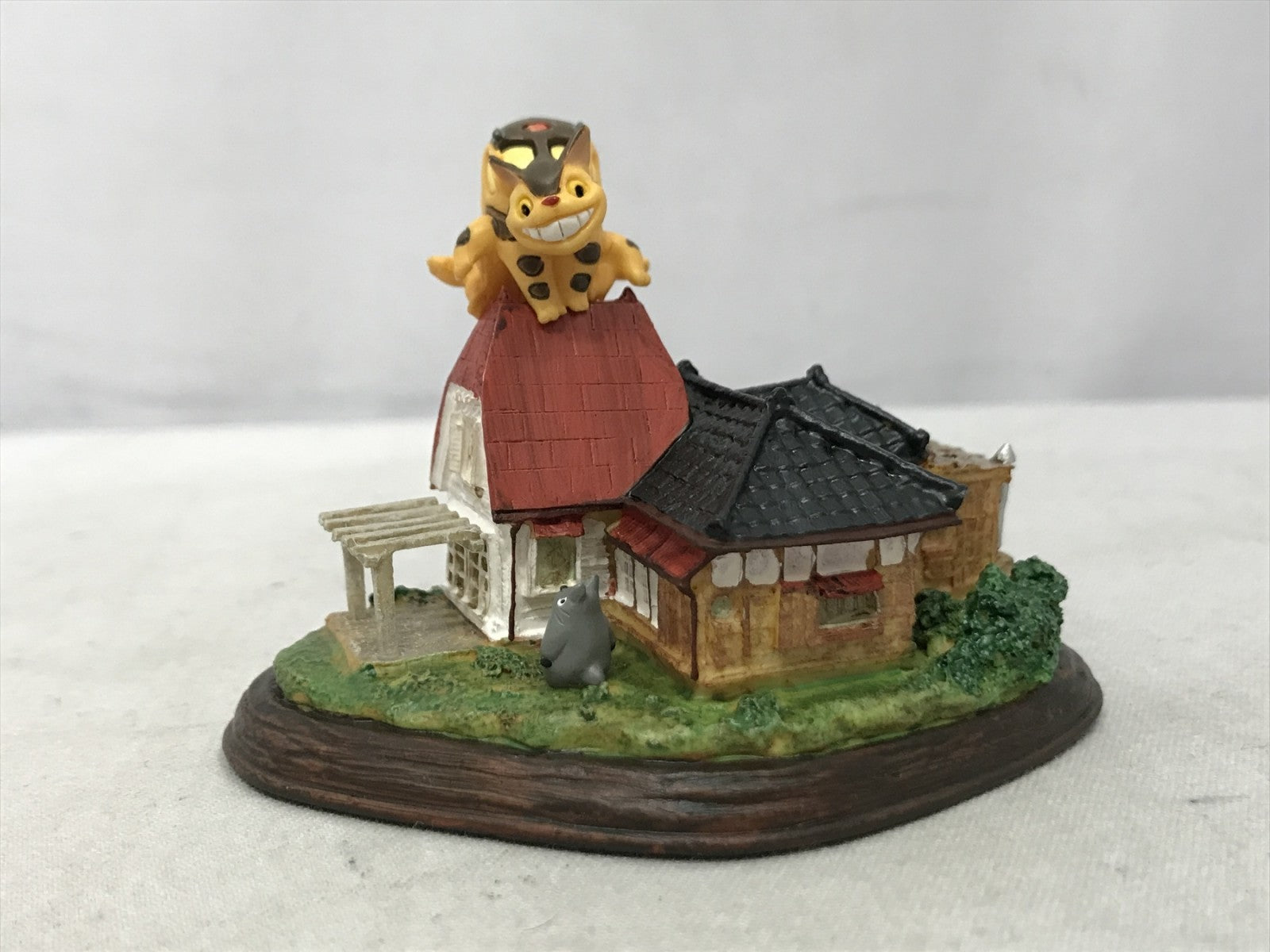 となりのトトロ サツキとメイの家 ミニ置物 フィギュア/グッズ