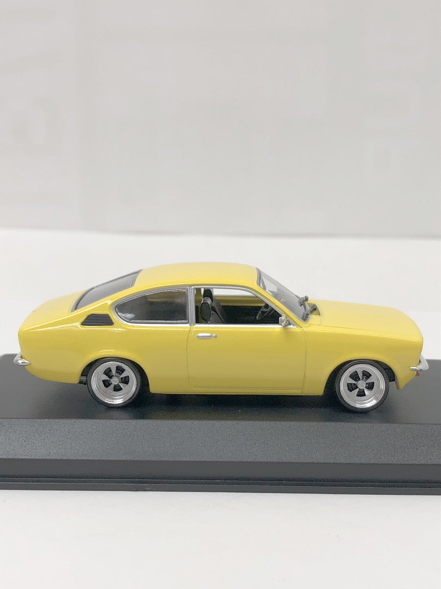 1/43 オペル カデット C クーペ 1974 スケールカー