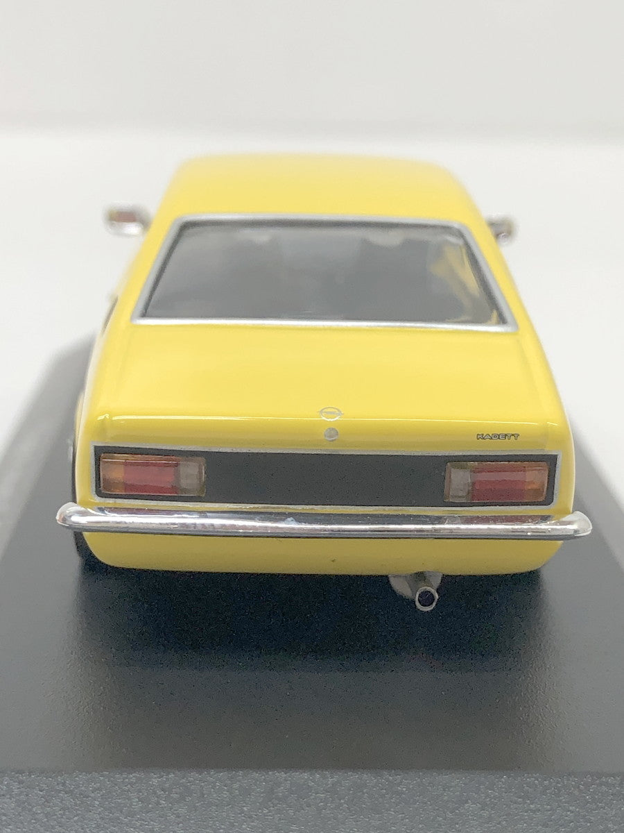 1/43 オペル カデット C クーペ 1974 スケールカー