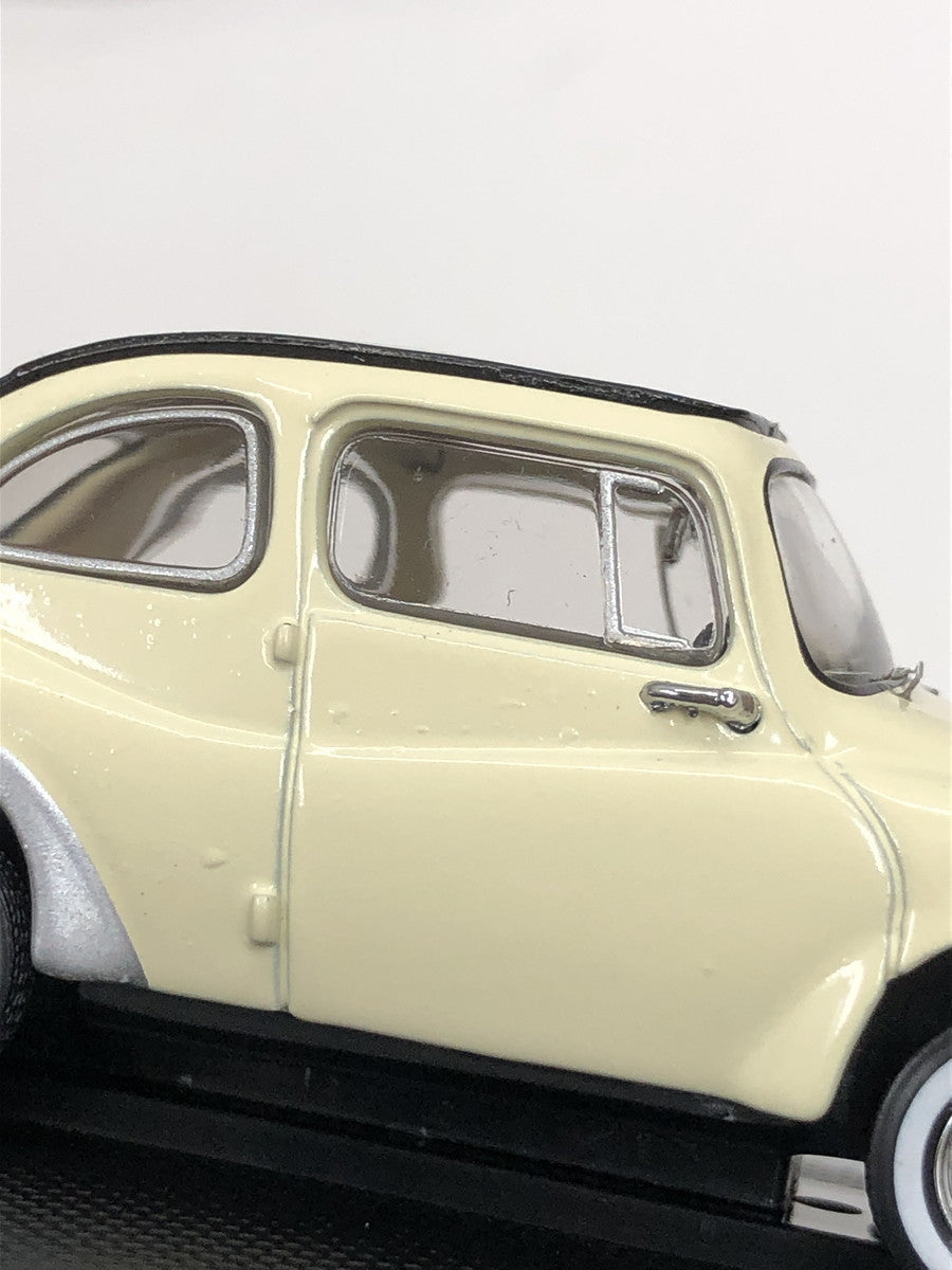 1/43 スバル 360 1963(アイボリー)? スケールカー