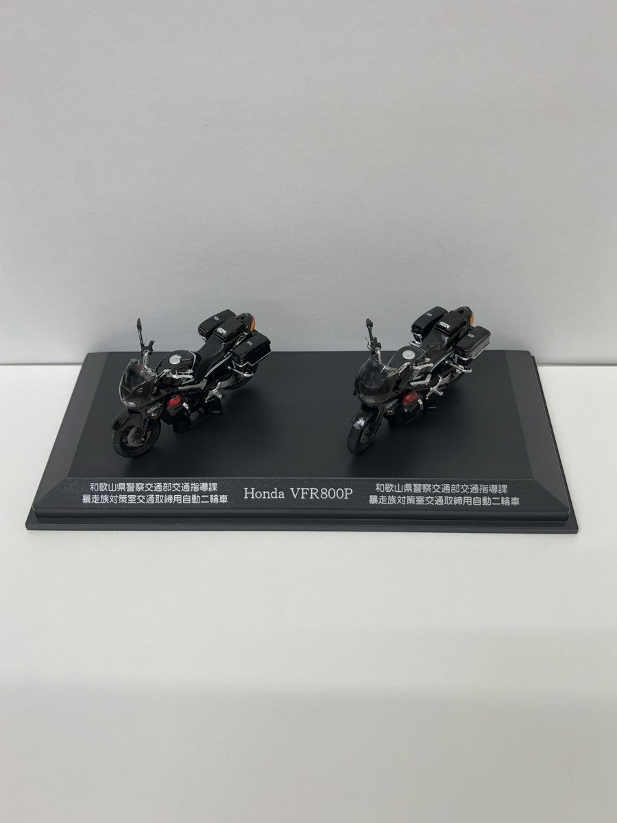 1/43 ホンダ VFR800P 2002-2008 スケールカー