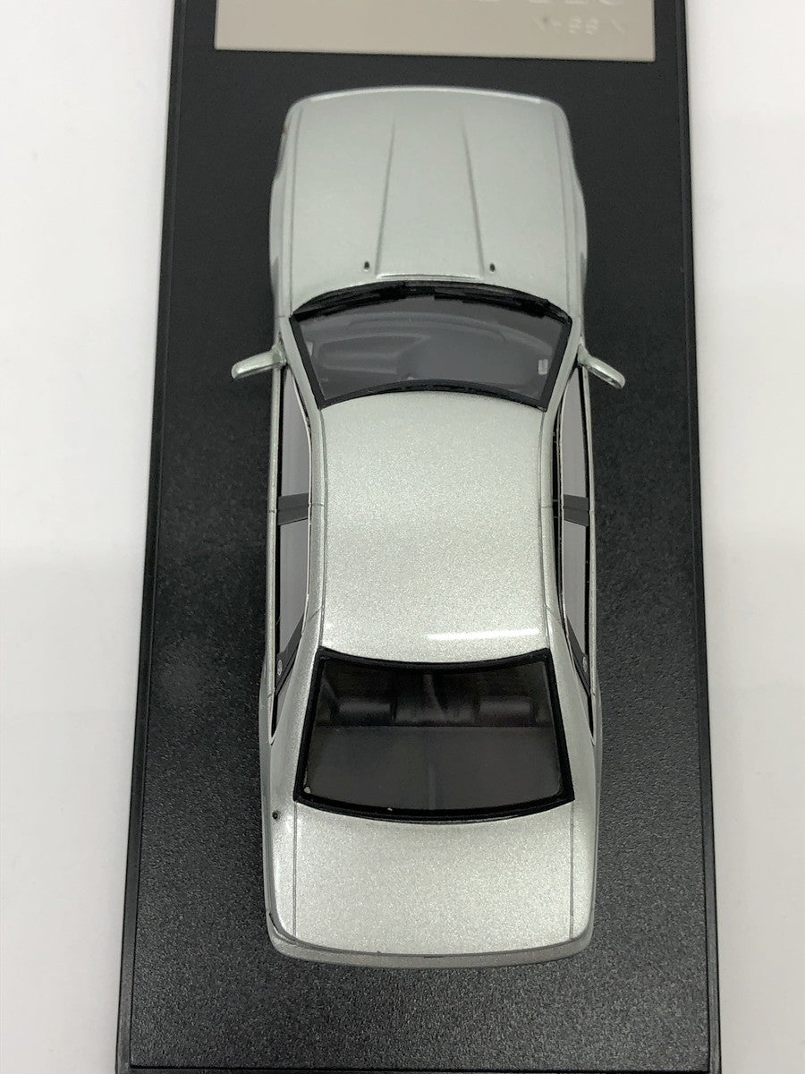 1/43 NISSAN CEFIRO 1988 スケールカー