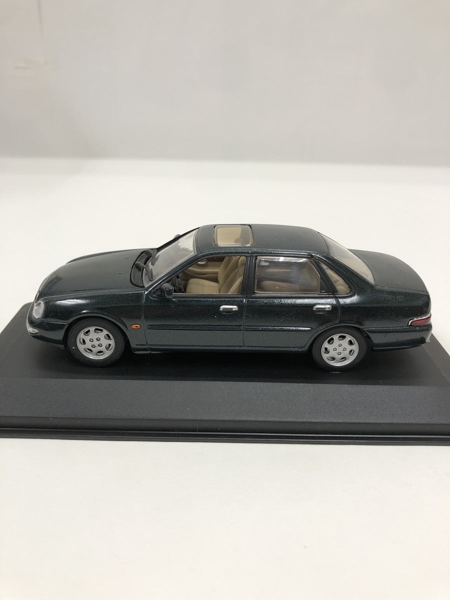 1/43 Ford Scorpio 1995 スケールカー