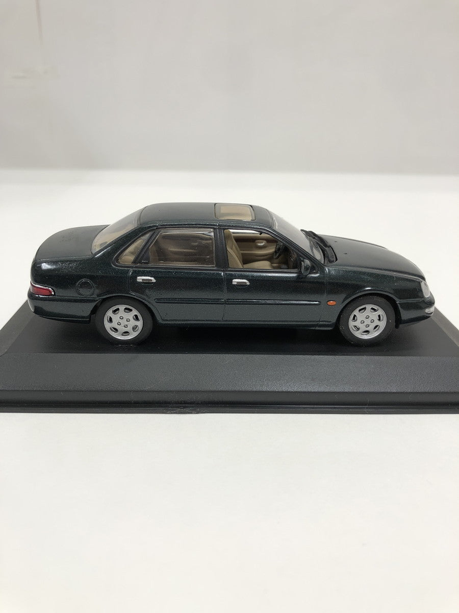 1/43 Ford Scorpio 1995 スケールカー