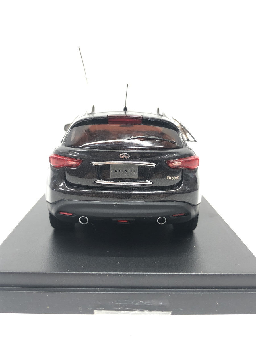 1/43 INFINITI FX50 midnight mo スケールカー