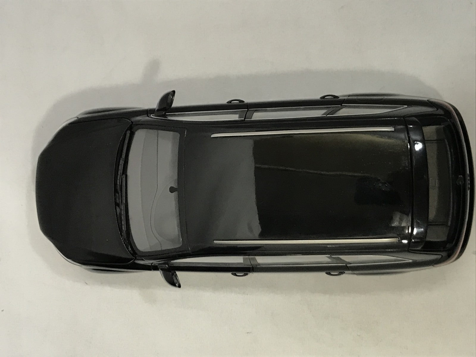京商 1/18 AUDI Q7 FACELIFT TEIF BLACK スケールカー