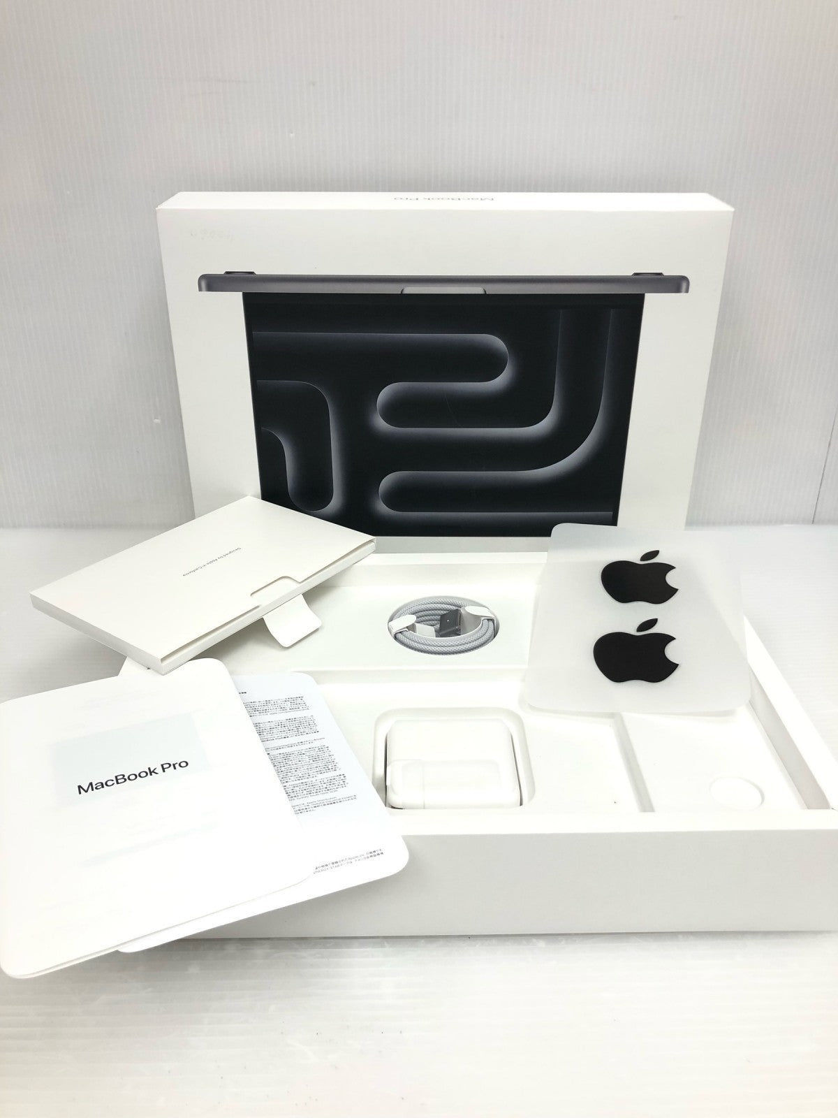 Apple MacBook Pro 14インチ MTL73J/A 8GB 512GB SSD MTL73J/A アクセサリー