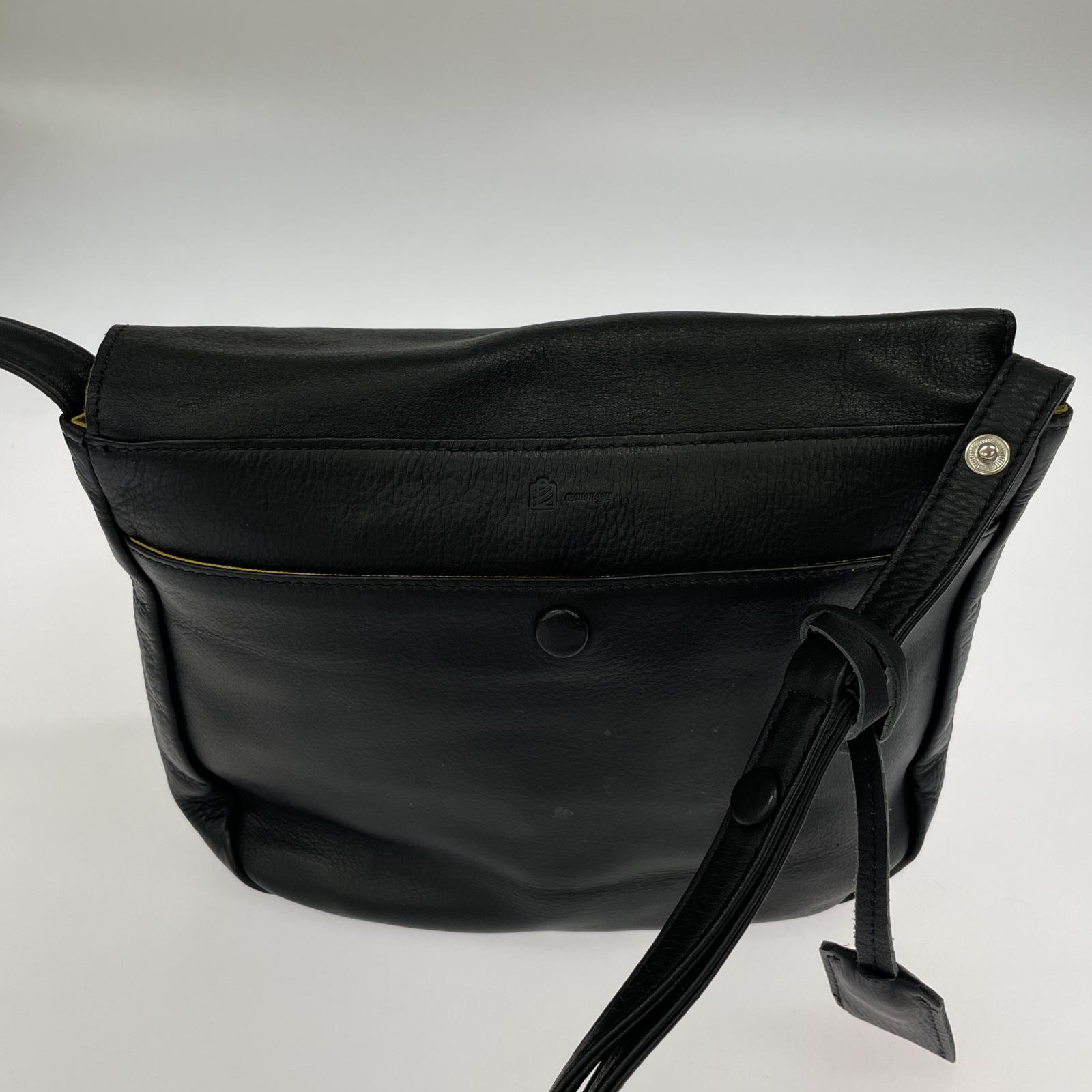 その他バッグ Mononogu レザーショルダーバッグ ブラック