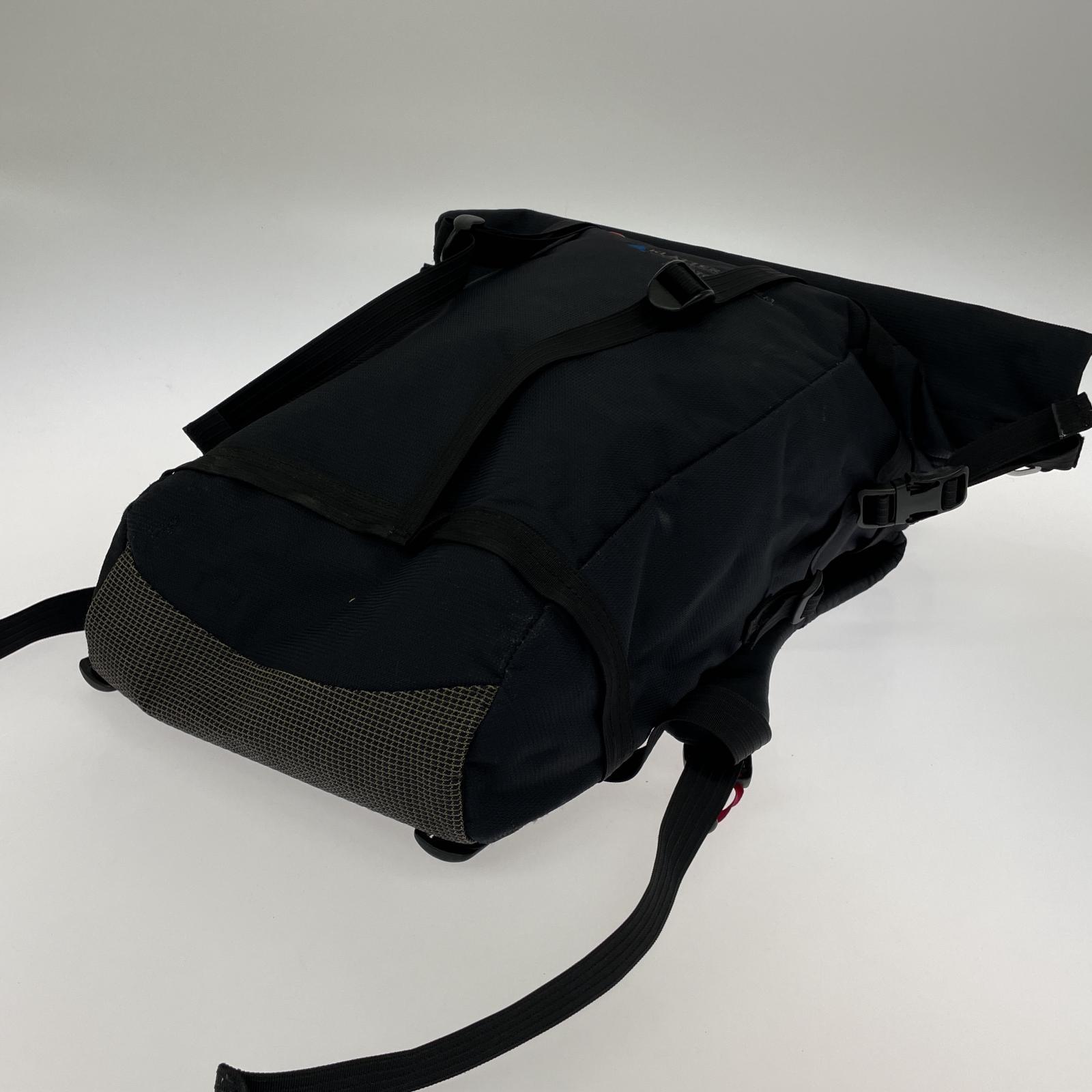 その他バッグ KLATTERMUSEN バックパック ネイビー ブラック