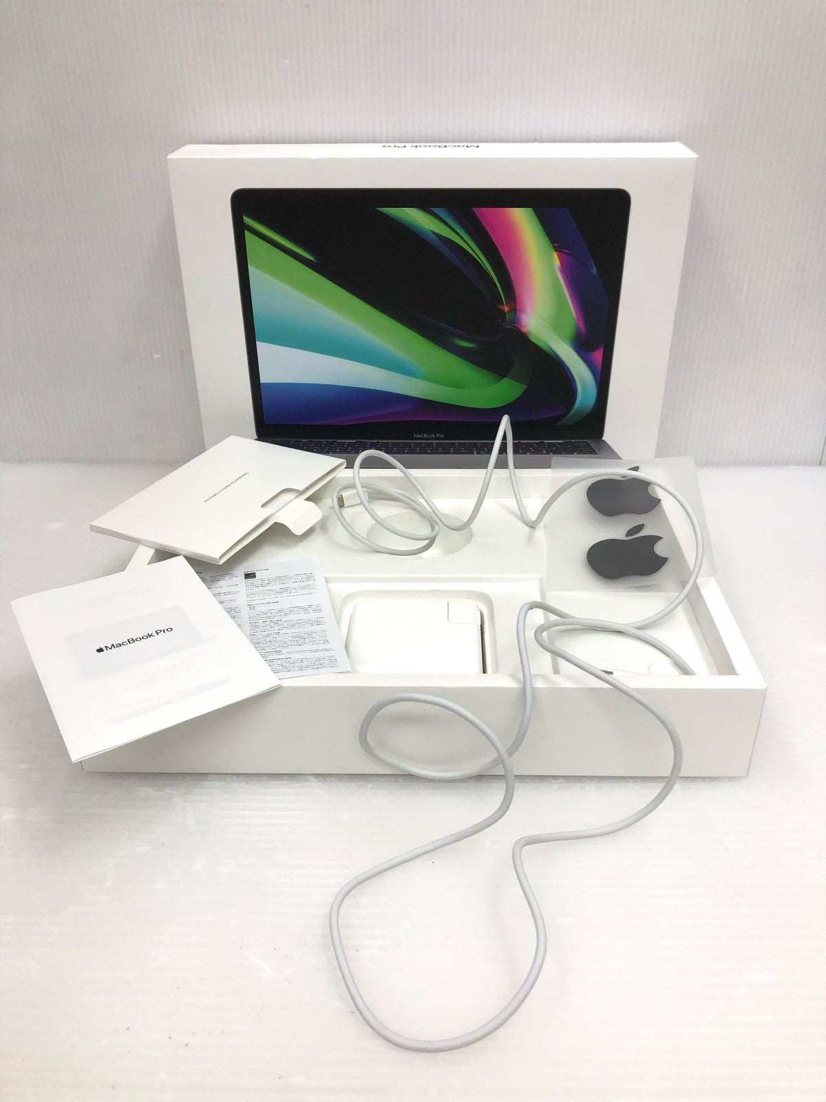 MacBook Pro 13-inch A2338 アクセサリー