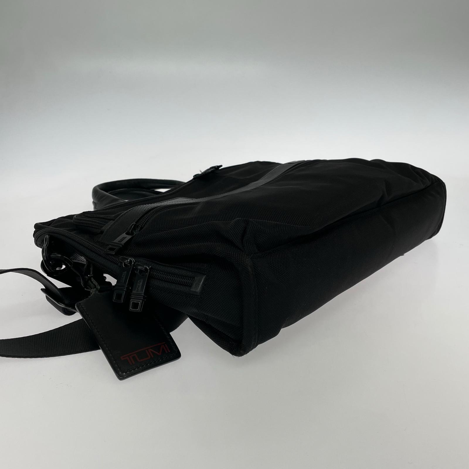 その他バッグ TUMI ブリーフケース ブラック