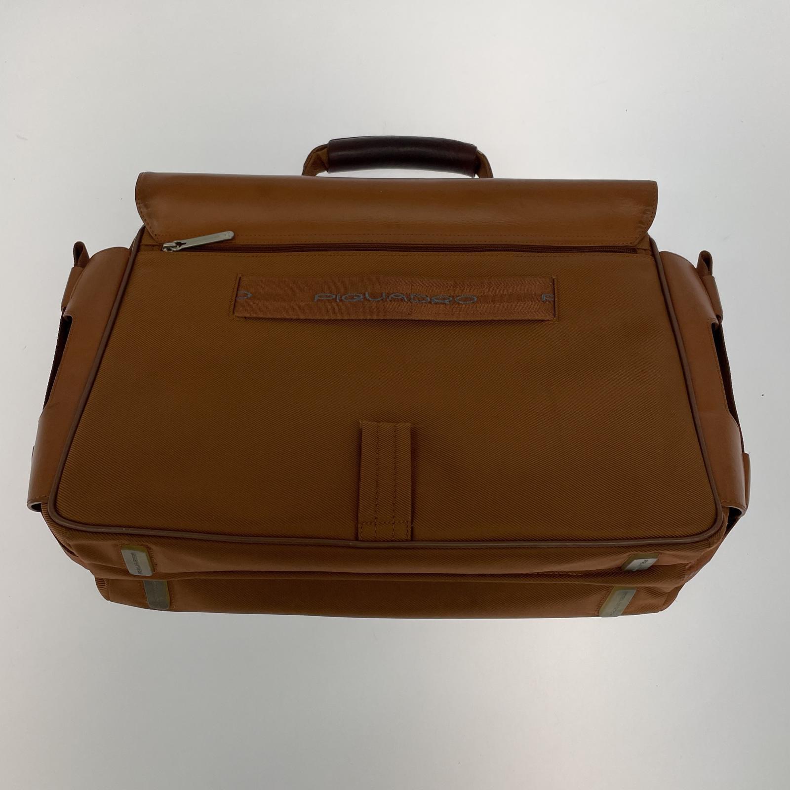 その他バッグ PIQUADRO ブリーフケース ブラウン ブラウン
