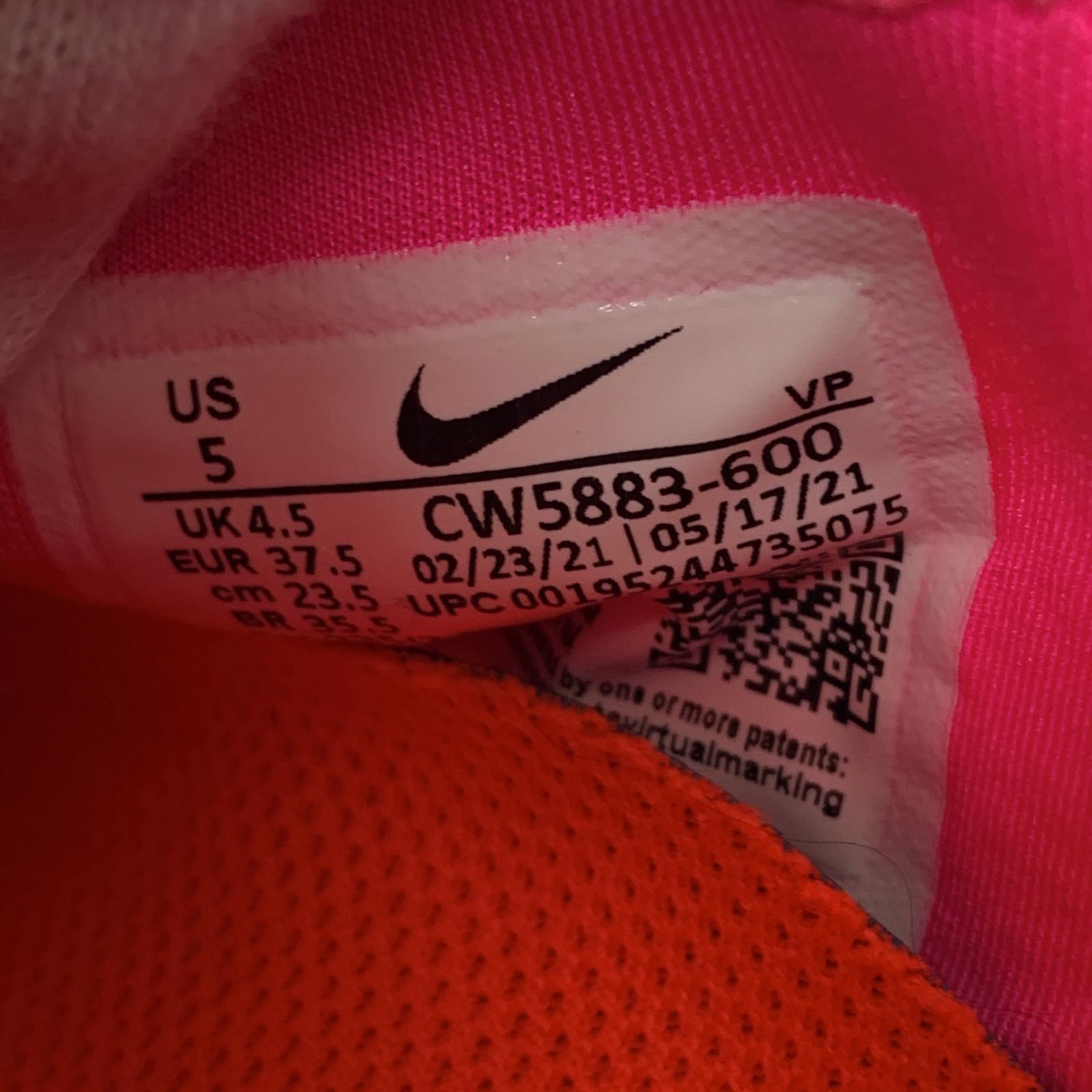 その他靴 NIKE GO FLYEASE ローカットスニーカー(23.5)オレンジ 23.5cm (US5 1/2 UK5 EU37)