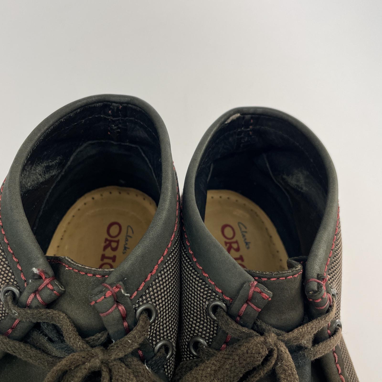 ブーツ Clarks Originals ブーツ /カーキ カーキ