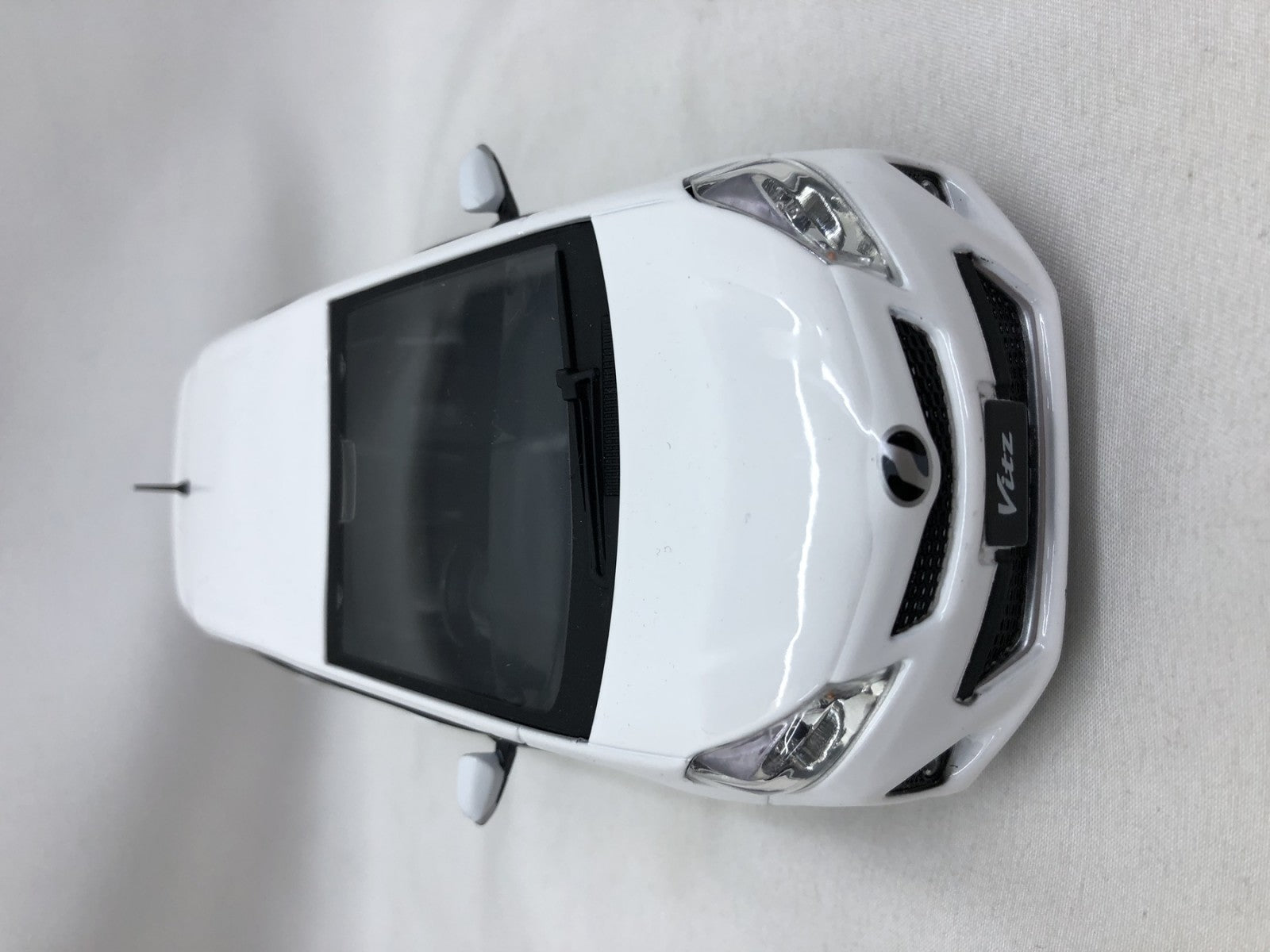 1/24 トヨタ ヴィッツ カラーサンプル カラーサンプル