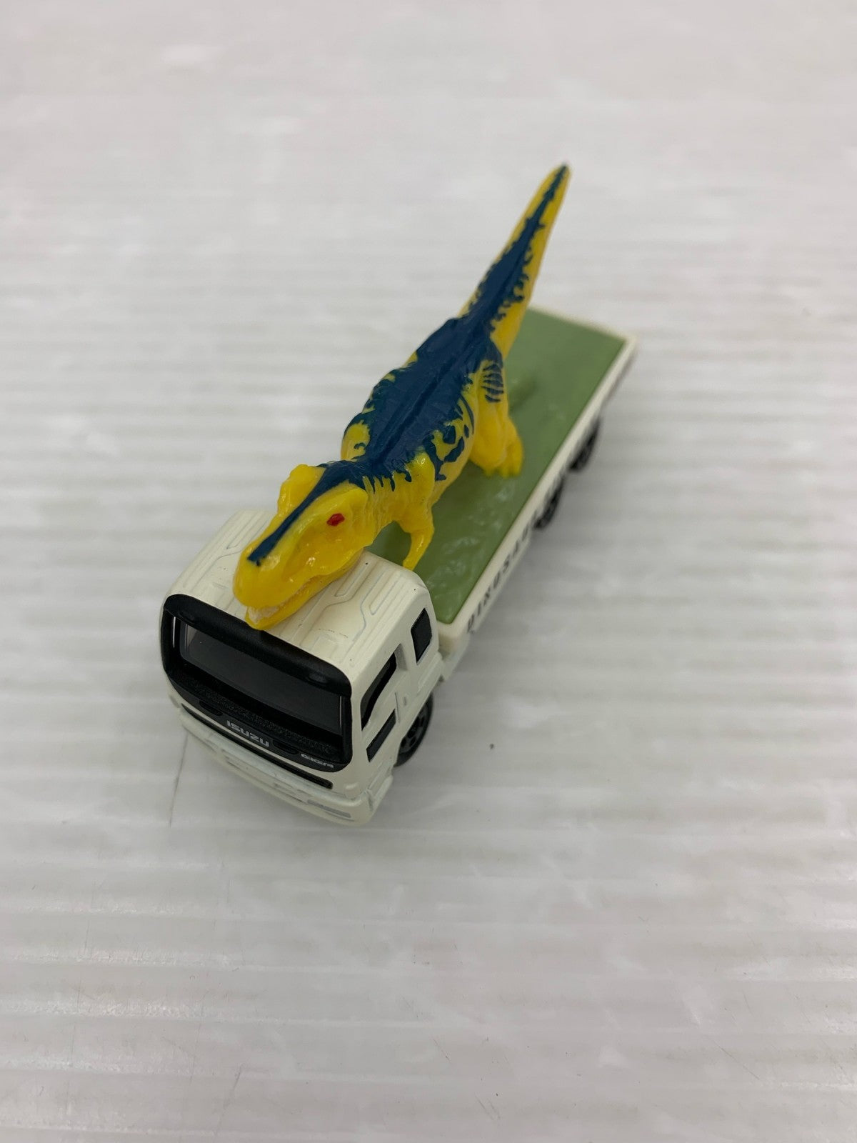 トミカ