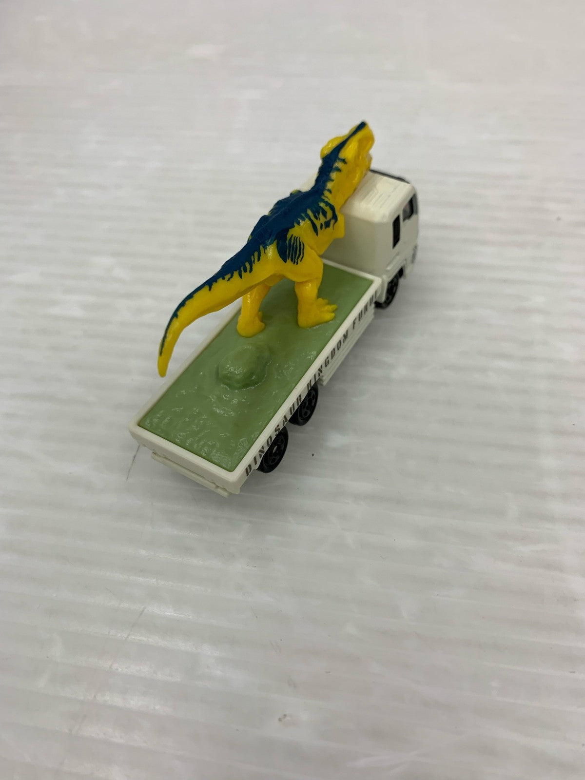 トミカ