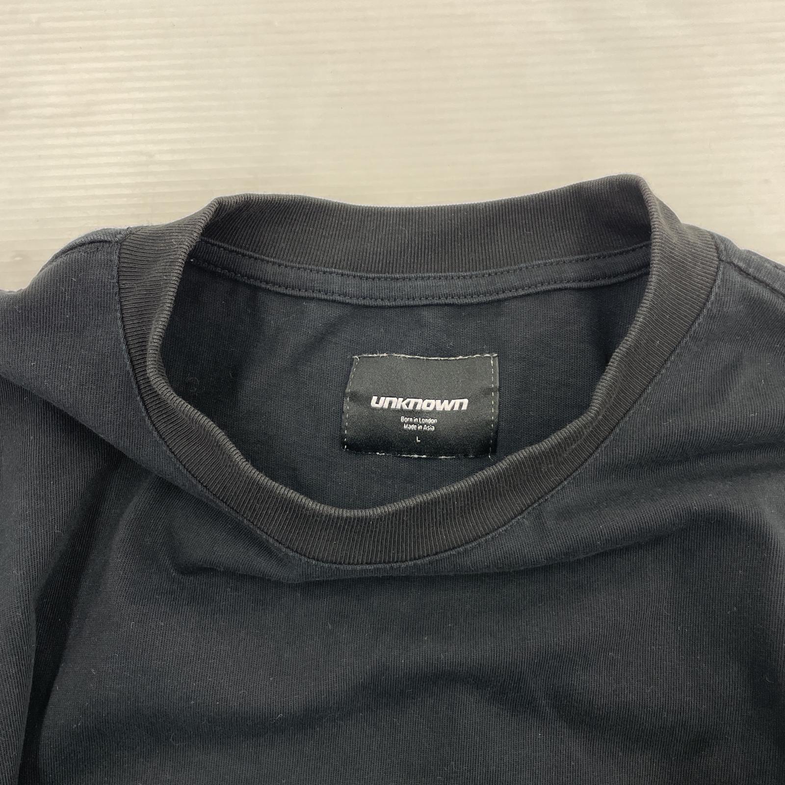その他トップス Unknown London SSプリントTee 黒 (L L ブラック