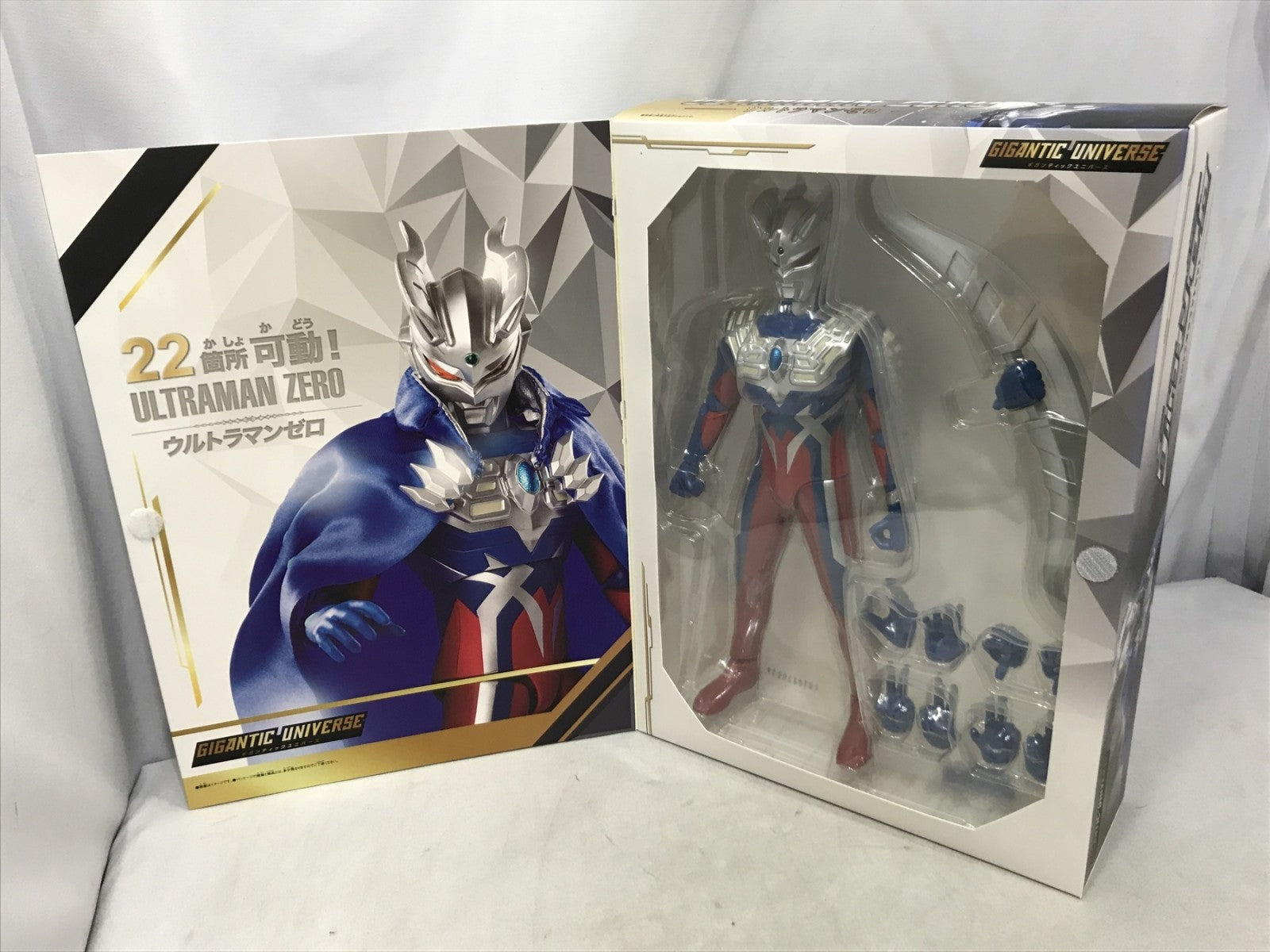 ウルトラマンゼロ ウルトラゼロマントセット フィギュア/グッズ
