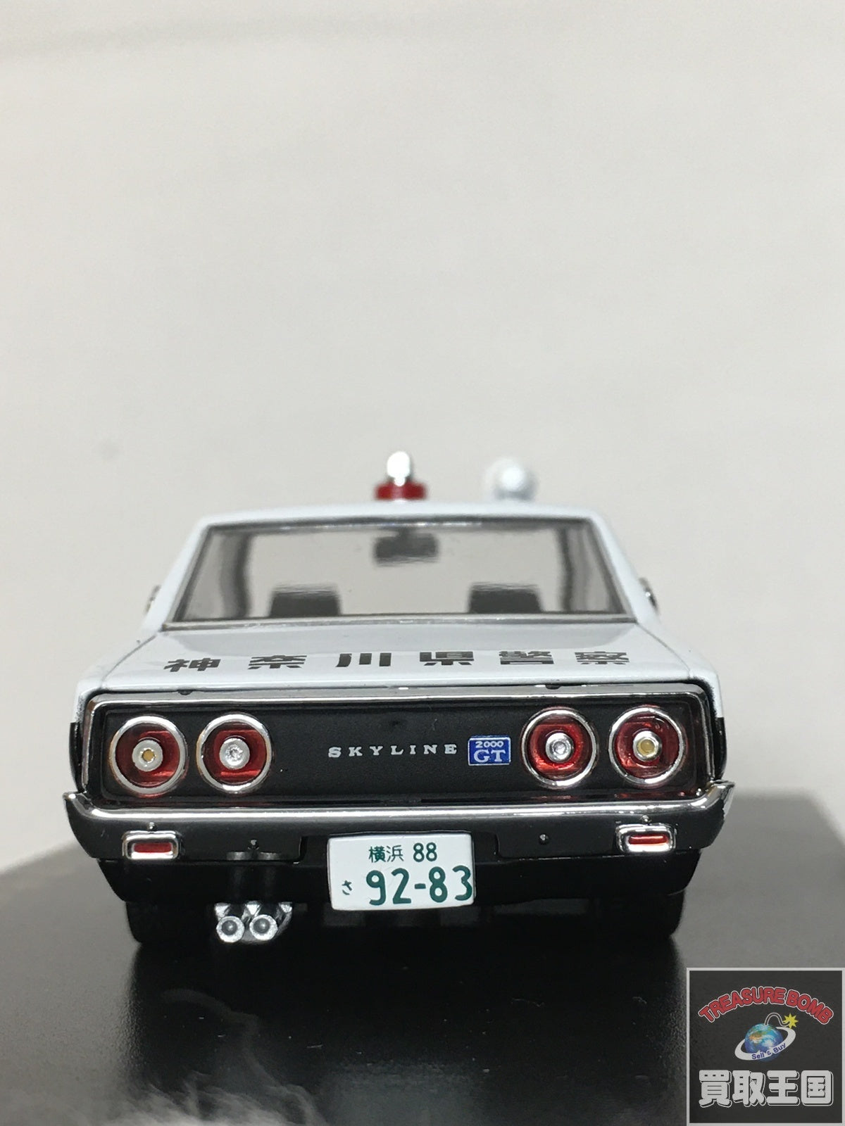 DISM 1/43 スカイライン パトカー スケールカー