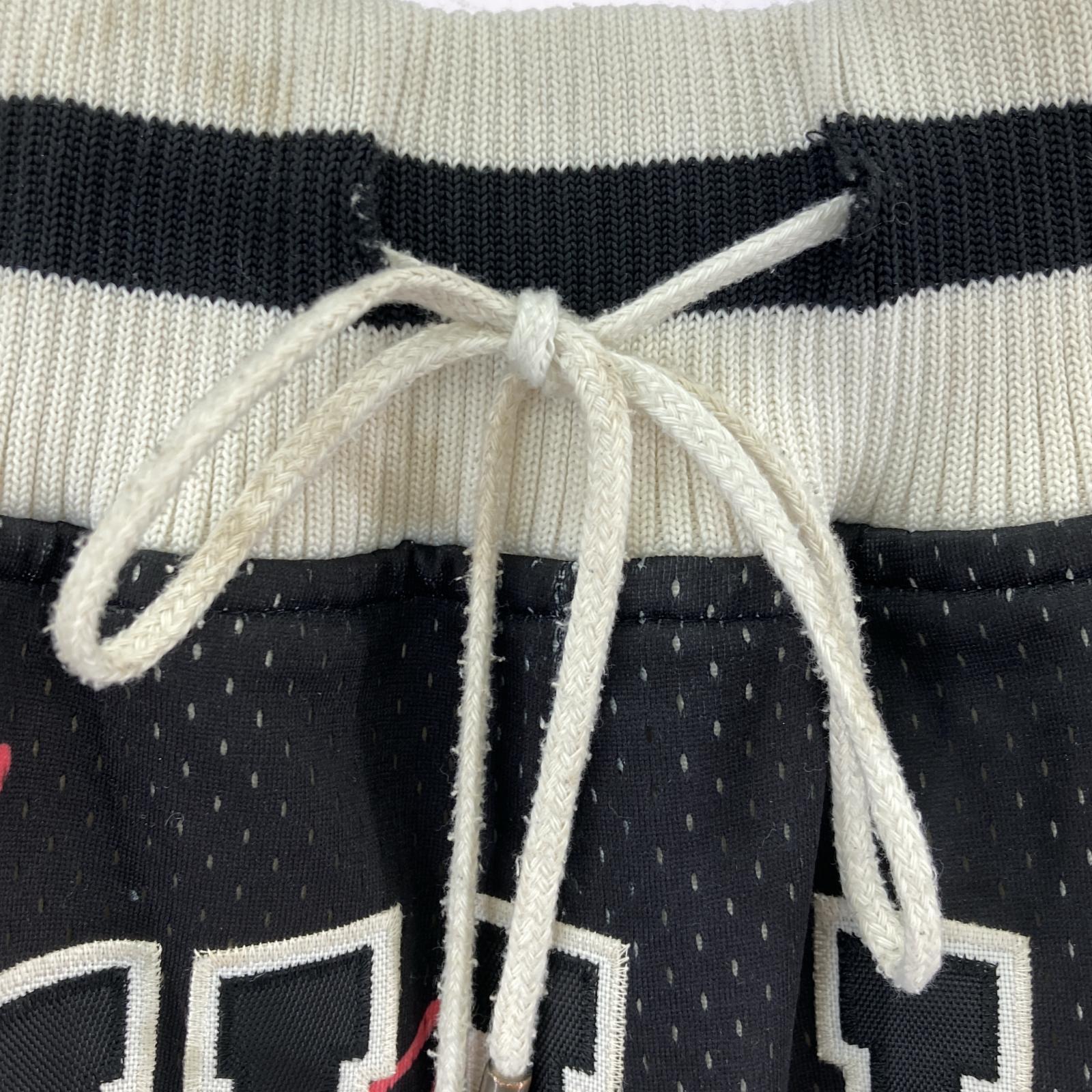 その他ボトムス Just Don バスケショーツ CHICAGO BULLS L ブラック