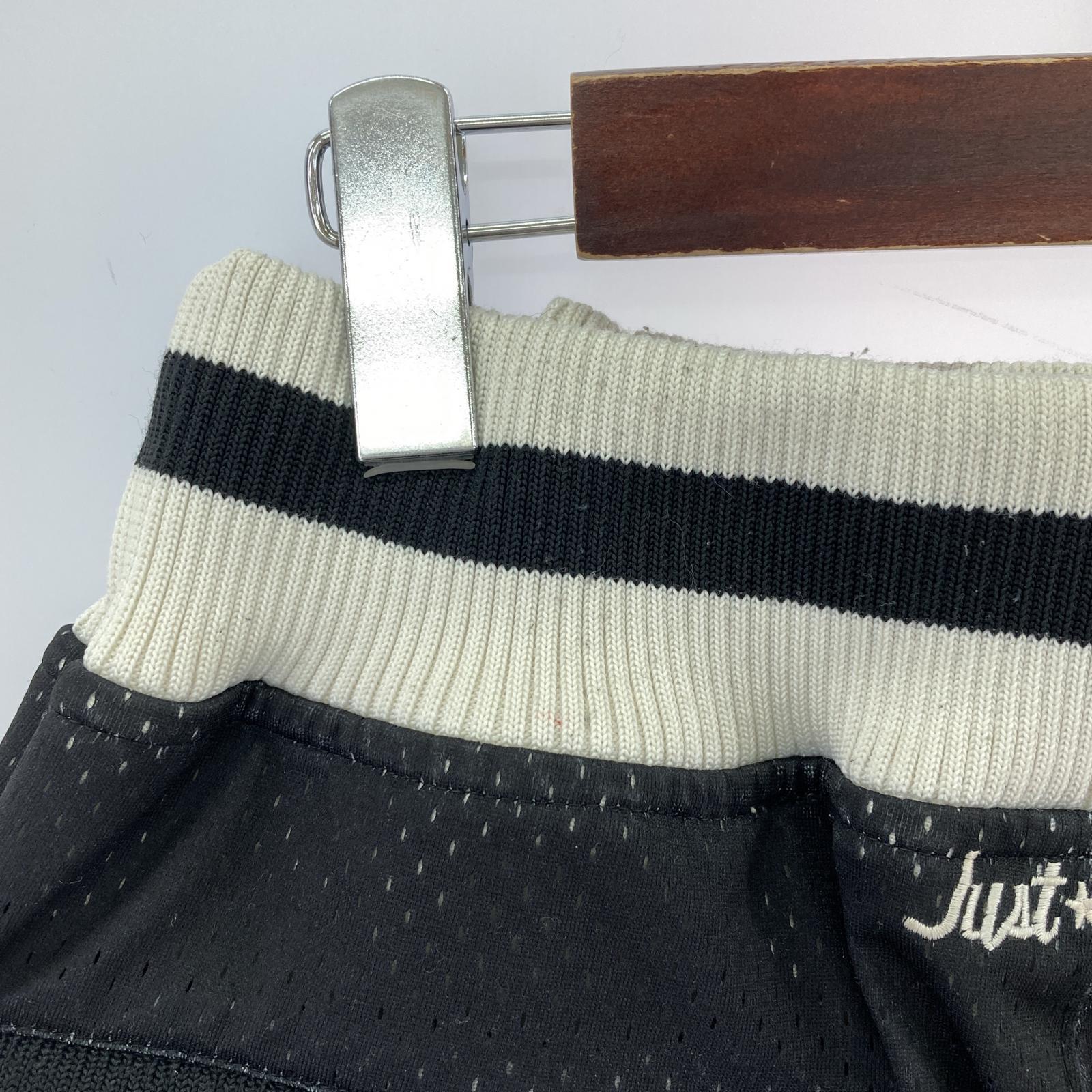 その他ボトムス Just Don バスケショーツ CHICAGO BULLS L ブラック