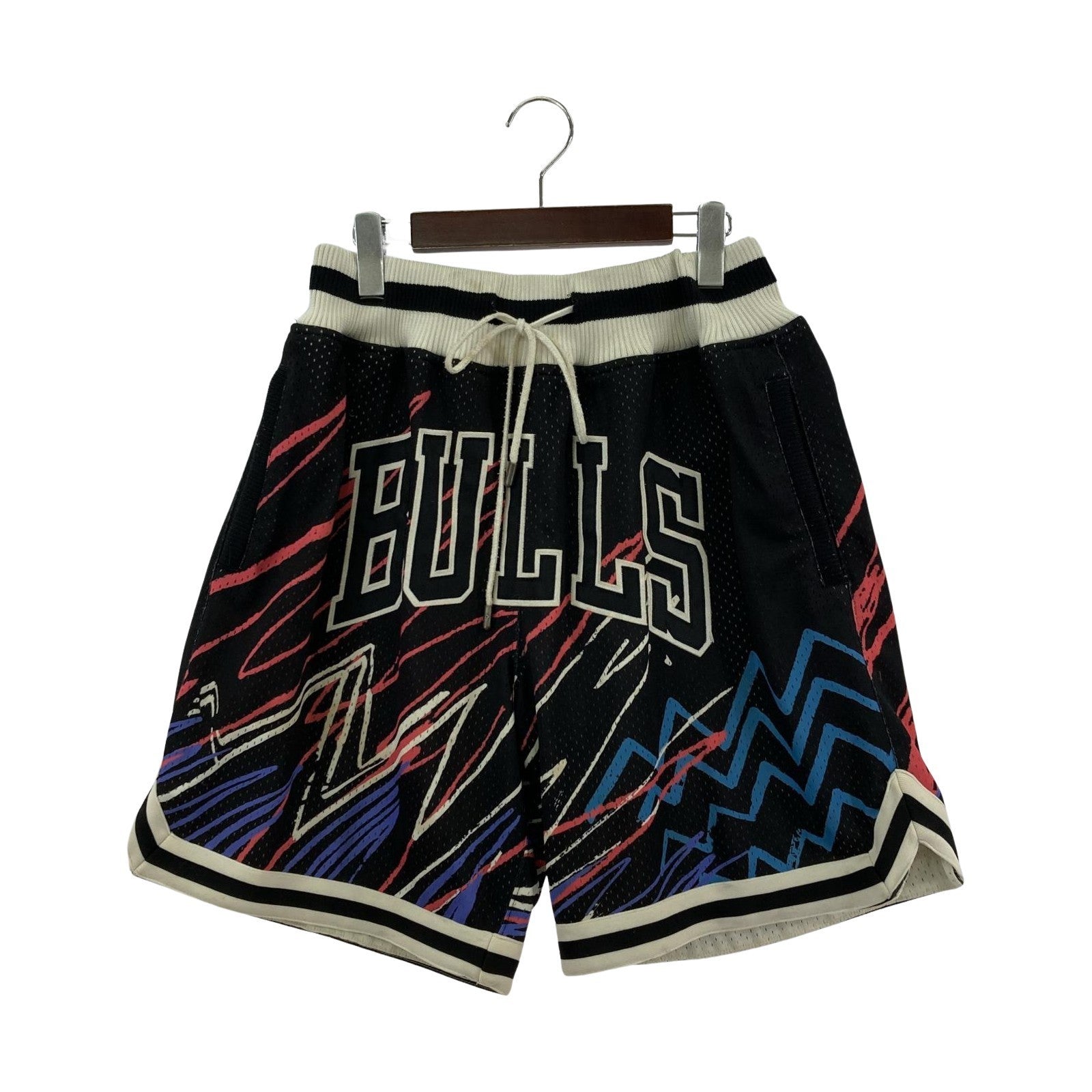その他ボトムス Just Don バスケショーツ CHICAGO BULLS L ブラック