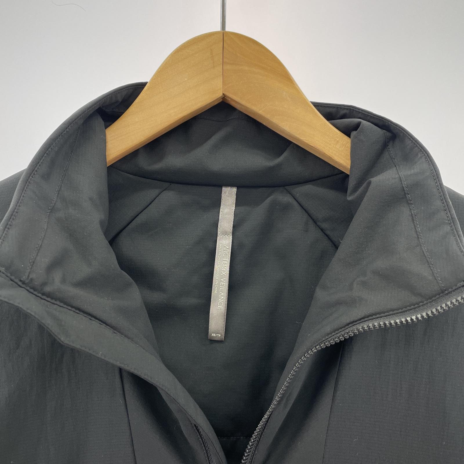 その他アウター ARC'TERYX veilance 2023MODEL MIONN LIGHTWEIGHT JACKET 黒 XS ブラック