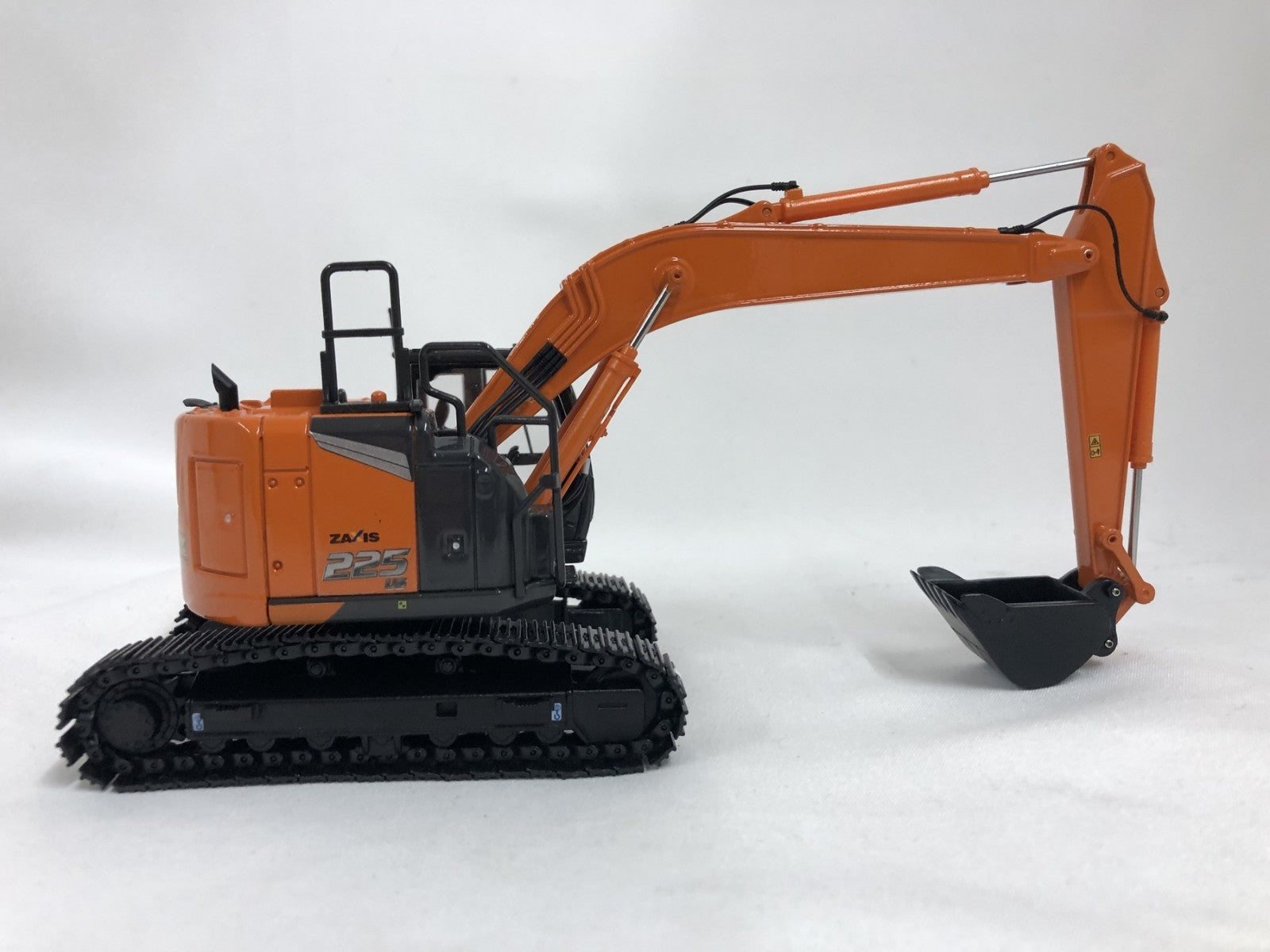 日立建機 1/50 ZAXIS225US ミニカーその他