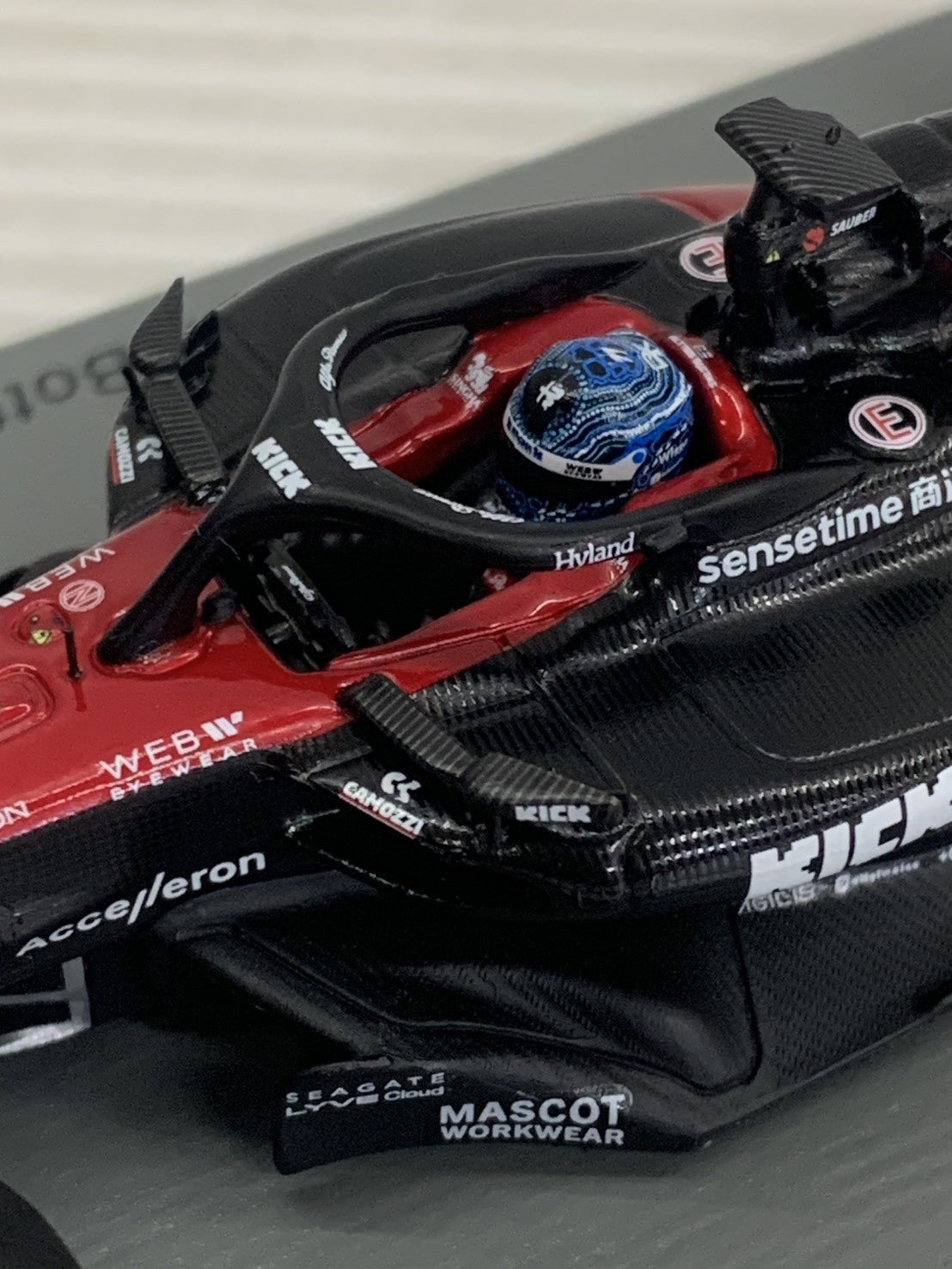Spark 1/43 Alfa Romeo F1 Team Stake C43 Alfa Romeo #77 スケールカー