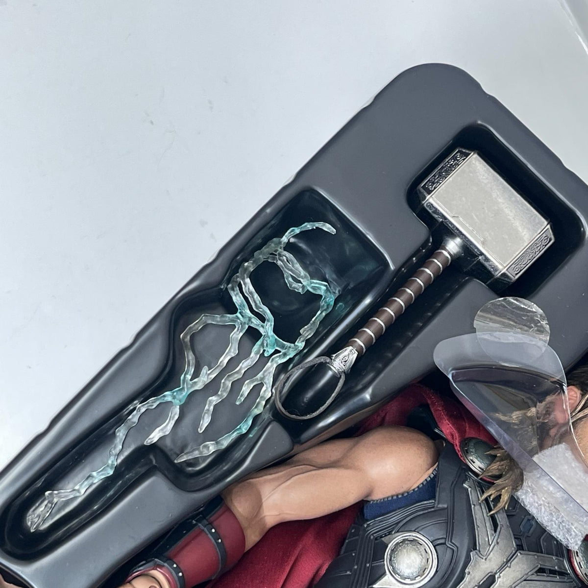ホットトイズ 1/6 マイティ・ソー エイジ・オブ・ウルトロン アベンジャーズ/エイジ・オブ・ウルトロン/マーベル ホットトイズ フィギュア/グッズ