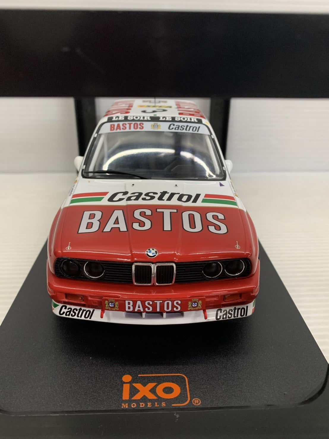 IXO 1/18 BMW E30 M3 1991 ♯3 スケールカー