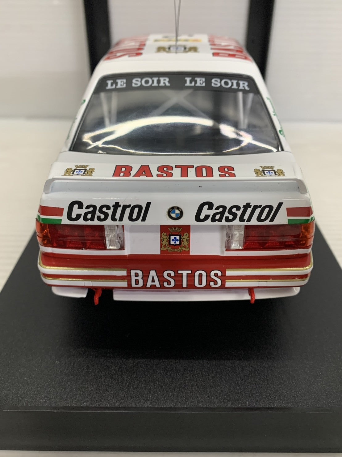 IXO 1/18 BMW E30 M3 1991 ♯3 スケールカー